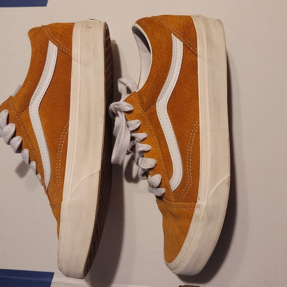 Old Skool Vans in Amber Suede-Size 7.5 Women's/6.0 Men's - Picture 8 of 11